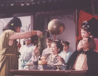 绿牡丹全传第四十回：师徒下山抱不平