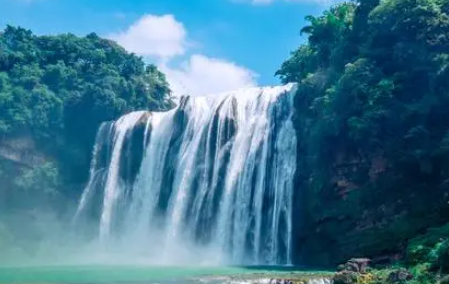  中國最大的瀑布群在哪？有什么自然景觀？
