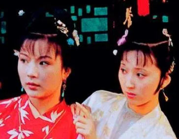 红楼梦中湘云和黛玉叫宝钗姐姐，是什么意思？