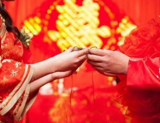   揭秘中国传统婚俗：“结发夫妻”的“结发”含义