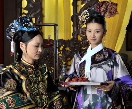清朝宫廷的奢华与节俭：嫔妃的俸禄和待遇