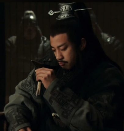 鸿门宴后的权力棋局:项羽为何未处置项伯?