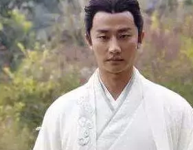 大臣听信谗言，把怀孕妻子送给皇帝，最后全家被杀