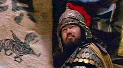 颜良、文丑谁厉害？他们能打败华雄吗？