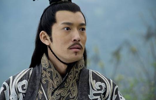 孙策死后为什么要把东吴交给孙权？而不是自己的儿子孙绍
