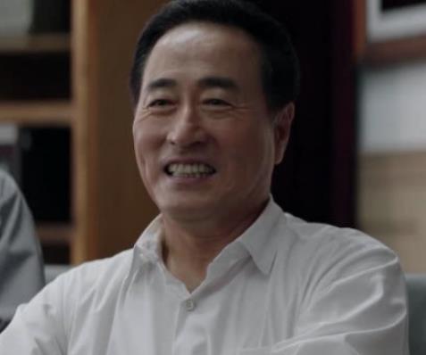 《大江大河》费厂长为什么会败退？是因为刘总工吗？