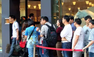 大数据下最真实的中国，10亿人没坐过飞机，5亿人用不起马桶
