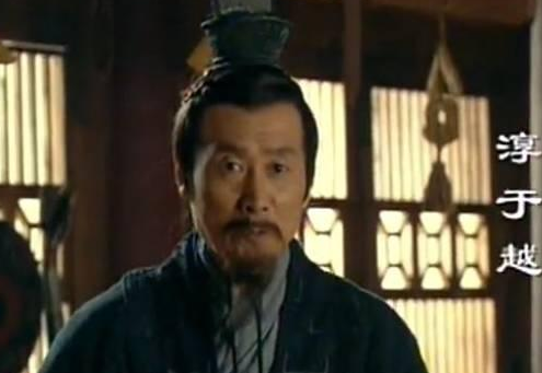 秦始皇焚书坑儒，却为什么给扶苏找一个儒家老师 