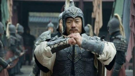 龙且在战场这里厉害 为什么还会被韩信给击败呢