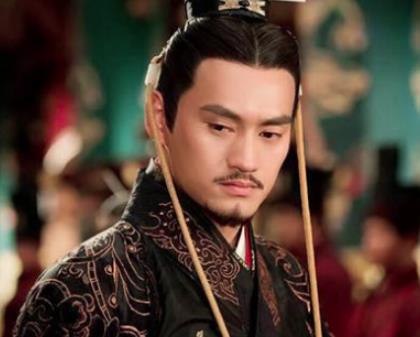 他投靠刘秀建功立业，最后却晚节不保