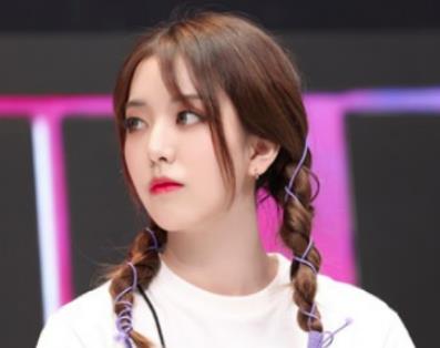 《致我们甜甜的小美满》周筱是谁演的？扮演者个人资料介绍