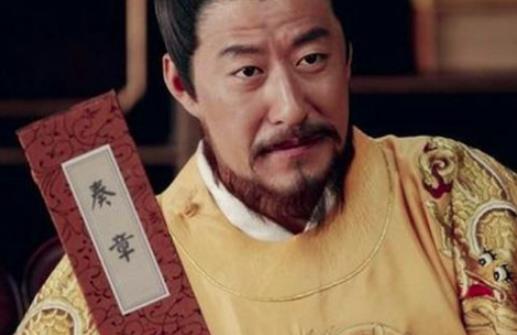 皇后赐刘伯温两个枣一个梨，他立马就向皇帝辞职