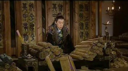 秦始皇的称号是怎么确定的 他做了哪些伟大的事情呢