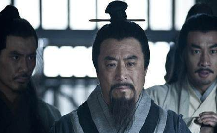 许攸与杨修到底是怎么死的 真的是自己作死死掉的吗