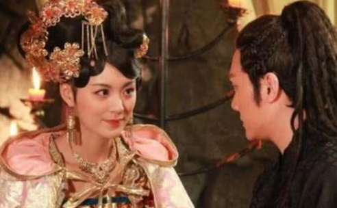 高纬为什么那么喜欢冯小怜？原因是什么