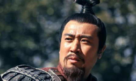 刘备收刘封为义子的原因是什么？一个无奈！一个荒诞！