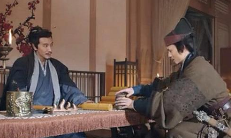 满宠是什么身份？他真的只是郭嘉的小跟班吗？