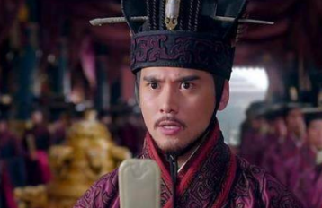 严延年当官之后，为什么他母亲要说离丧期不远？