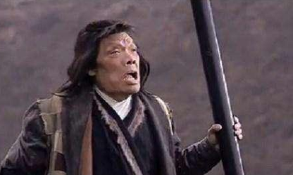 此人只是力气大会吃饭，却把哪吒吓跑了？最后这个人怎么样了？