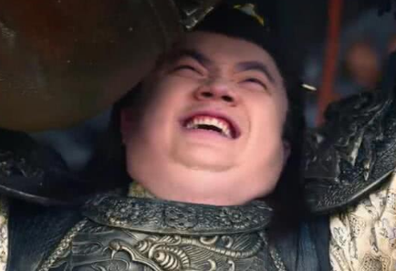 历史上最胖的皇帝 连结实的龙椅都能一屁股坐坏