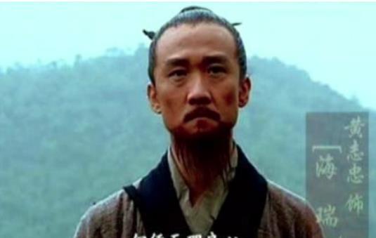 海瑞上书痛骂皇帝，多亏这两个人救了他