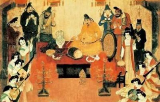 杨贵妃给安禄山洗澡是怎么回事？安禄山为什么硬要认杨贵妃作干娘？