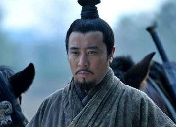 吕布的巅峰之战时什么时候？手中仅有三千兵马，却打败数万之敌