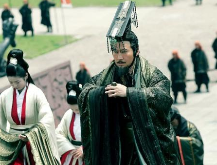 徐茂公被罢免赶出来皇城之中 为何他不难过反而很开心呢