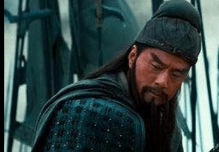 关羽斩颜良之后，为何张辽和徐晃抢着去擒文丑？