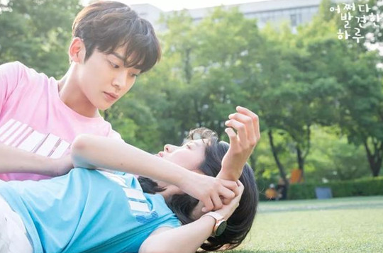 偶然发现的一天男主角是谁?男主金路云还演过什么电视剧?