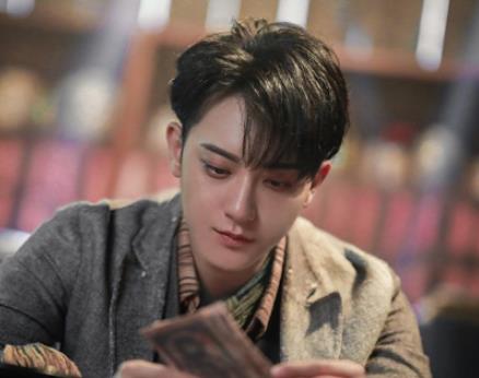 《热血少年》吴乾和卫乘风是什么关系？