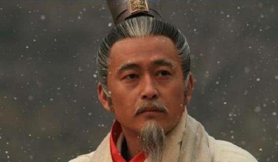 灭六国促使秦国统一的功臣,谁的功劳是最大的?