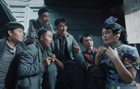 《热血少年》讲了什么故事？卫乘风黑化的原因是什么？