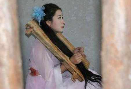 古代女囚犯和男囚犯相比 为什么官差会愿意押送女囚呢