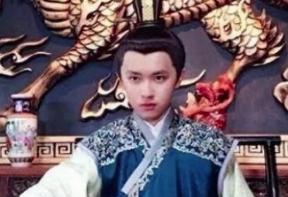 盘点历史上年幼就被推上皇位，最后惨死的皇帝