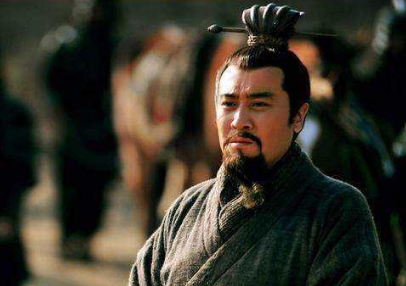 刘备渡江为何要带上十万百姓？百姓们为什么又愿意与刘备一起走？