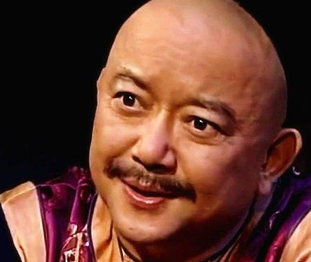 和珅被嘉庆处死之后 丰绅殷德是怎么对待她的老婆的