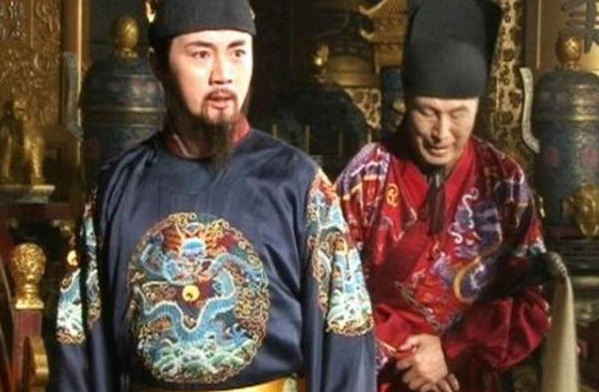 同样是王朝末期，为什么清朝打太平天国就有钱，明朝对付农民起义就没钱