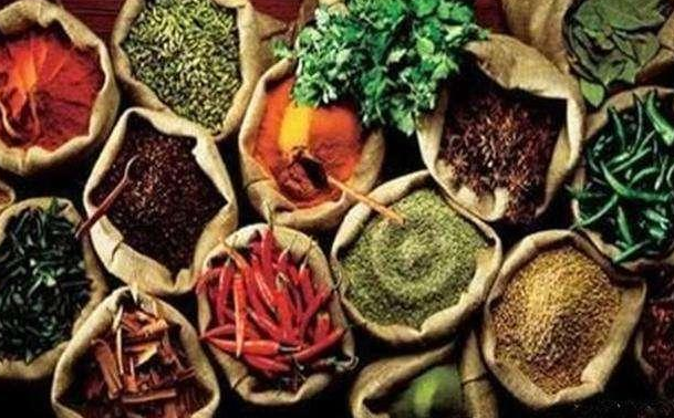 没有鸡精和味精，古人怎么炒菜调味？会使用各种香料