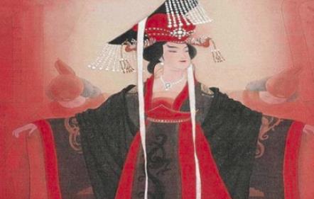 武则天上台后为了稳住政权，重用酷吏