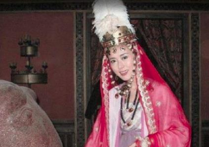 常山公主自幼双目失明，最后嫁给当世有名的才子