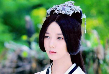 卫子夫的墓中为什么只有一双鞋子？刘彻爱过她吗？