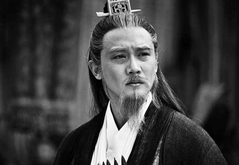 诸葛亮的最后一年是怎么过的？诸葛亮作为一个失败者凭什么让人崇拜千年？