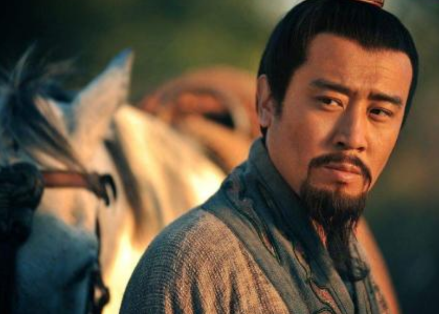 刘备落魄时期先后投奔过七人 他是怎么拿下大汉的半壁江山的