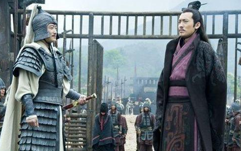 东吴国力强盛，为什么陆逊没有像诸葛亮那样坚持北伐？