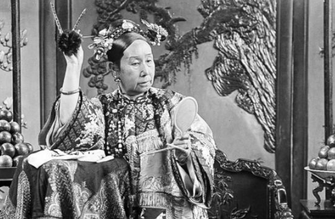 一个能让慈禧改圣旨的五品官员！他是怎么写奏折的？