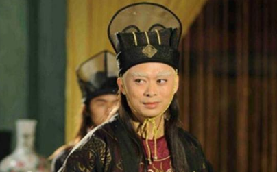 明朝宦官是怎么利用司礼监干预朝政的？内府衙门是什么？