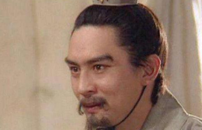 诸葛亮如果投奔曹营，他处于什么位置？