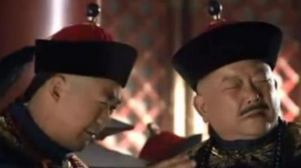 嘉庆皇帝为什么这么迫不及待的对和珅下手？