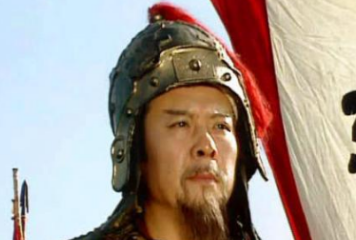 马超：名气之大不逊吕布，却差点儿被末流武将斩杀